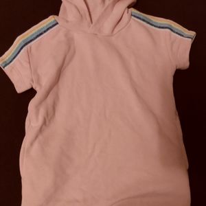 Short sleeve sweater